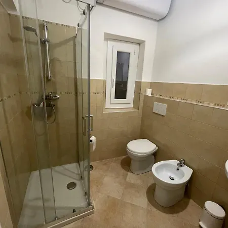 Guest house Lovenest - Acquarium 50m Genoa