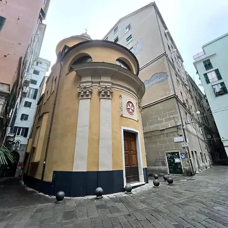 Lovenest Gasthuis Genua