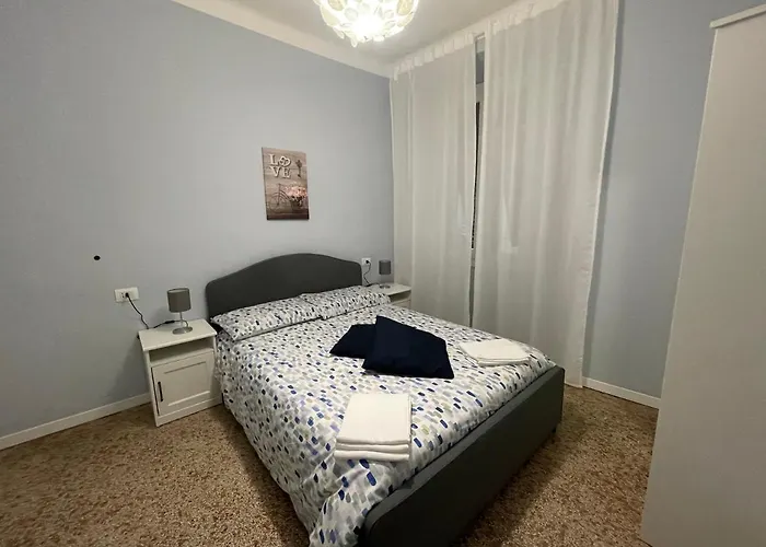 Lovenest - Acquarium 50m * Génova