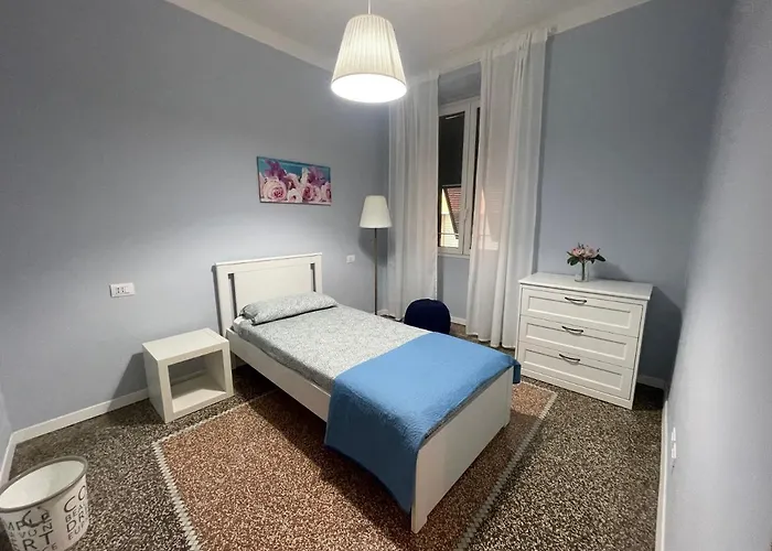 Lovenest - Acquarium 50m Génova