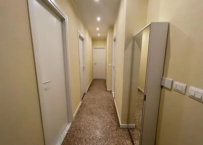 Lovenest - Acquarium 50m *